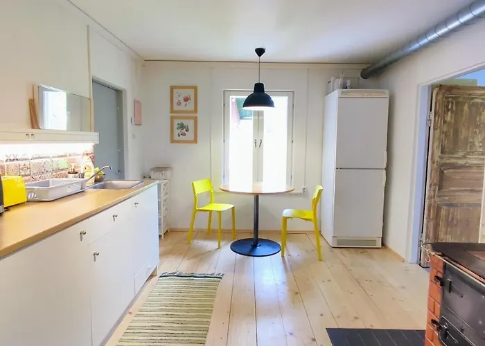 Holiday home Serene Next To Nature Reserve